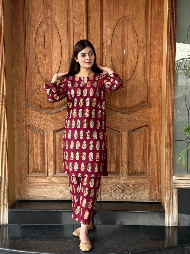 2 Pcs Women's Stitched Arabic Lawn Printed Suit